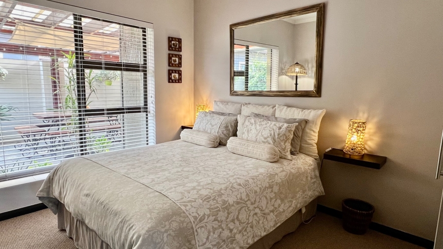 3 Bedroom Property for Sale in Earls Court Lifestyle Estate Western Cape